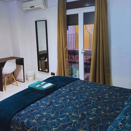 Barbieri Granada Pension Экстерьер фото